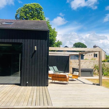 Villa Le Ristouar jacuzzi forêt et mer à Quimperlé Extérieur photo